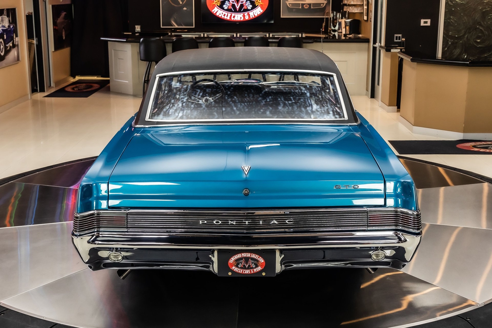 Pontiac-GTO-1965-Coupe-15