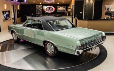 Pontiac-GTO-1965-Coupe-17