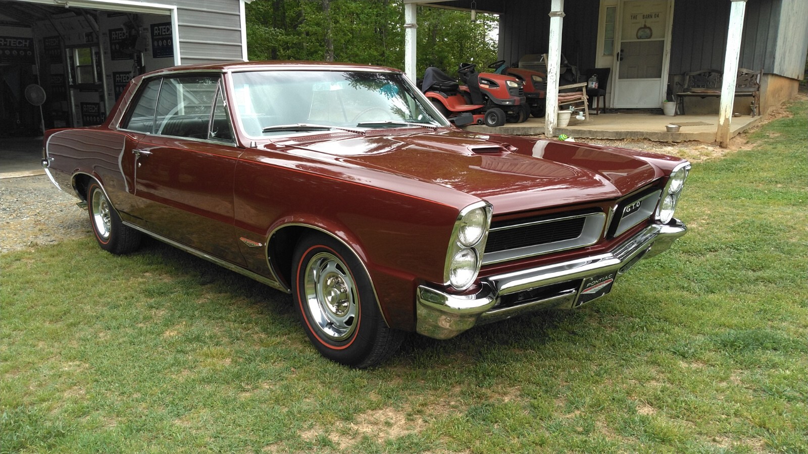 Pontiac-GTO-1965-Coupe-2