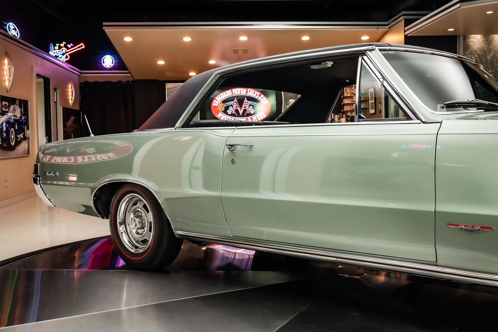 Pontiac-GTO-1965-Coupe-22
