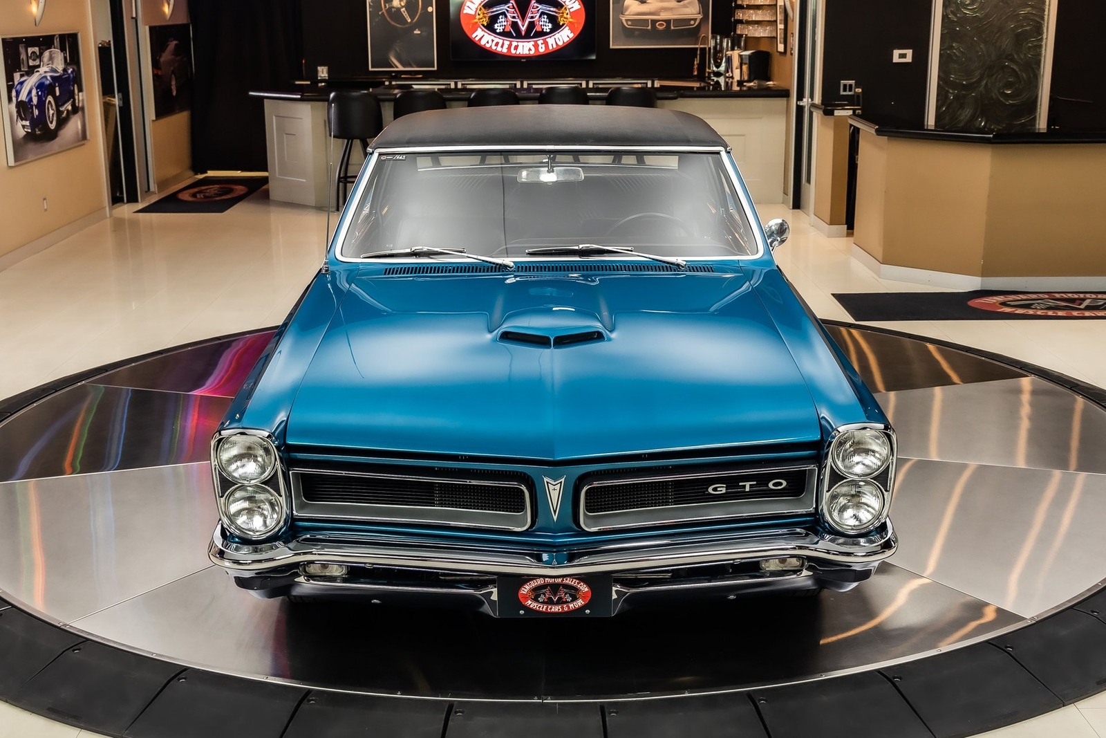 Pontiac-GTO-1965-Coupe-8