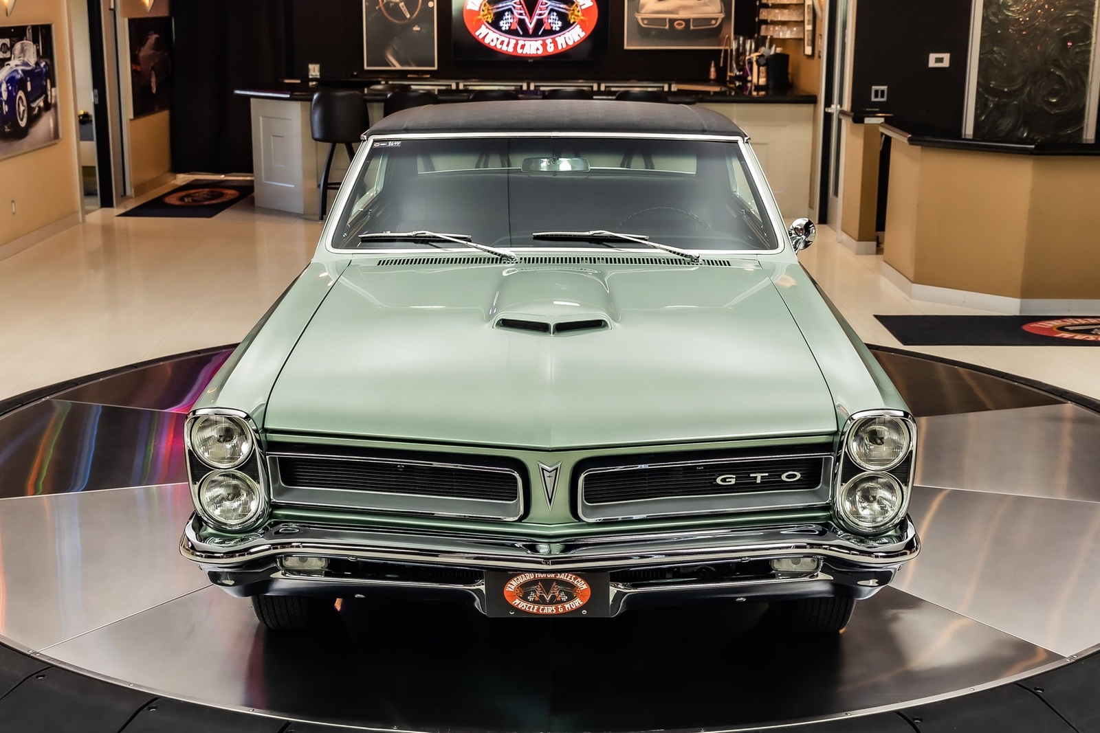 Pontiac-GTO-1965-Coupe-8