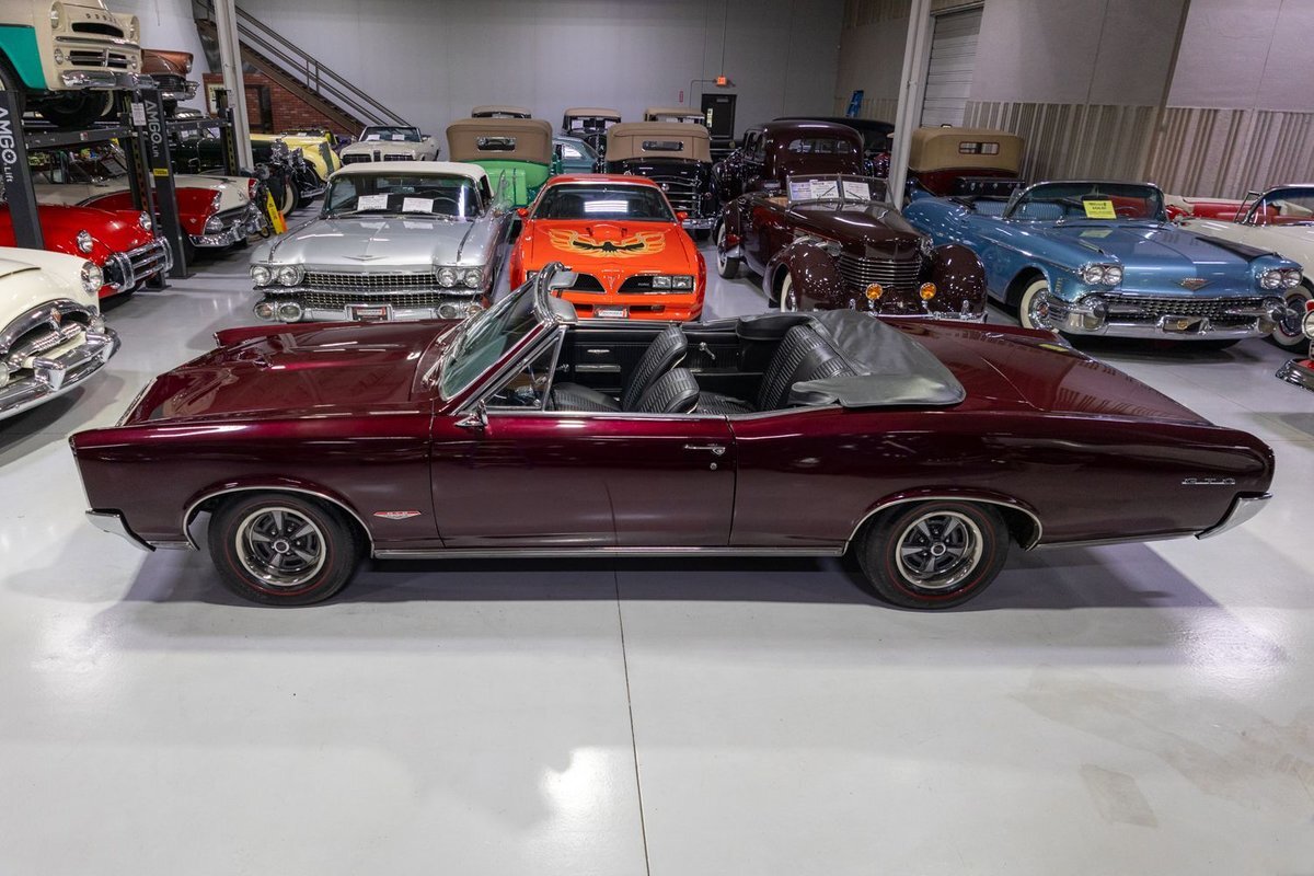 Pontiac-GTO-1966-Convertible-11