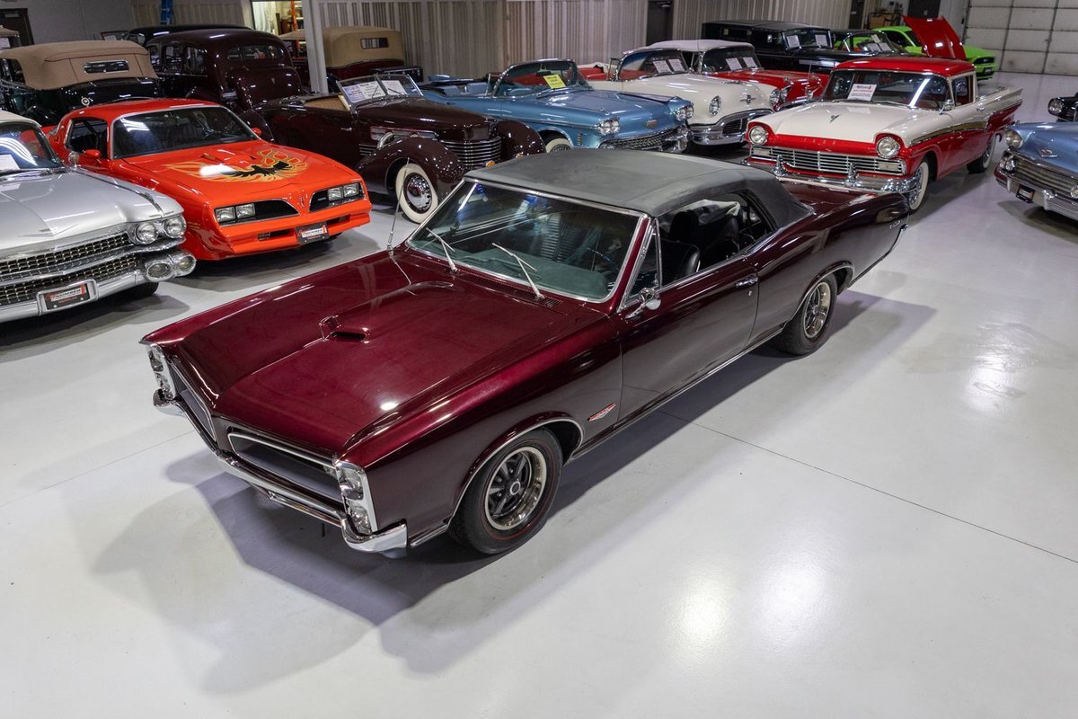 Pontiac-GTO-1966-Convertible-12
