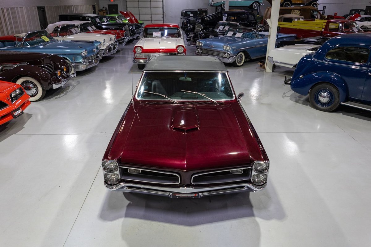 Pontiac-GTO-1966-Convertible-13
