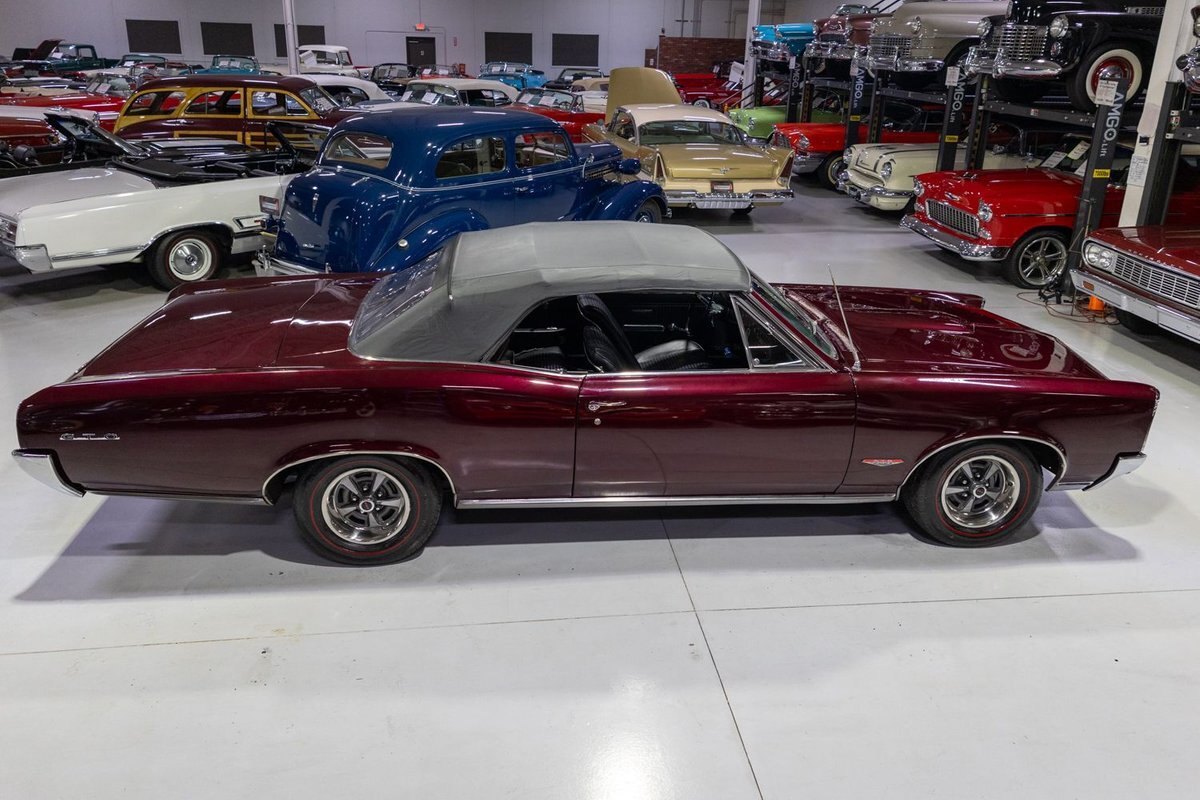 Pontiac-GTO-1966-Convertible-15