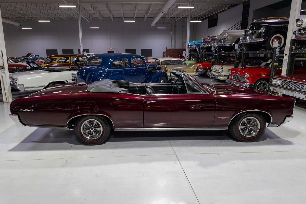 Pontiac-GTO-1966-Convertible-23