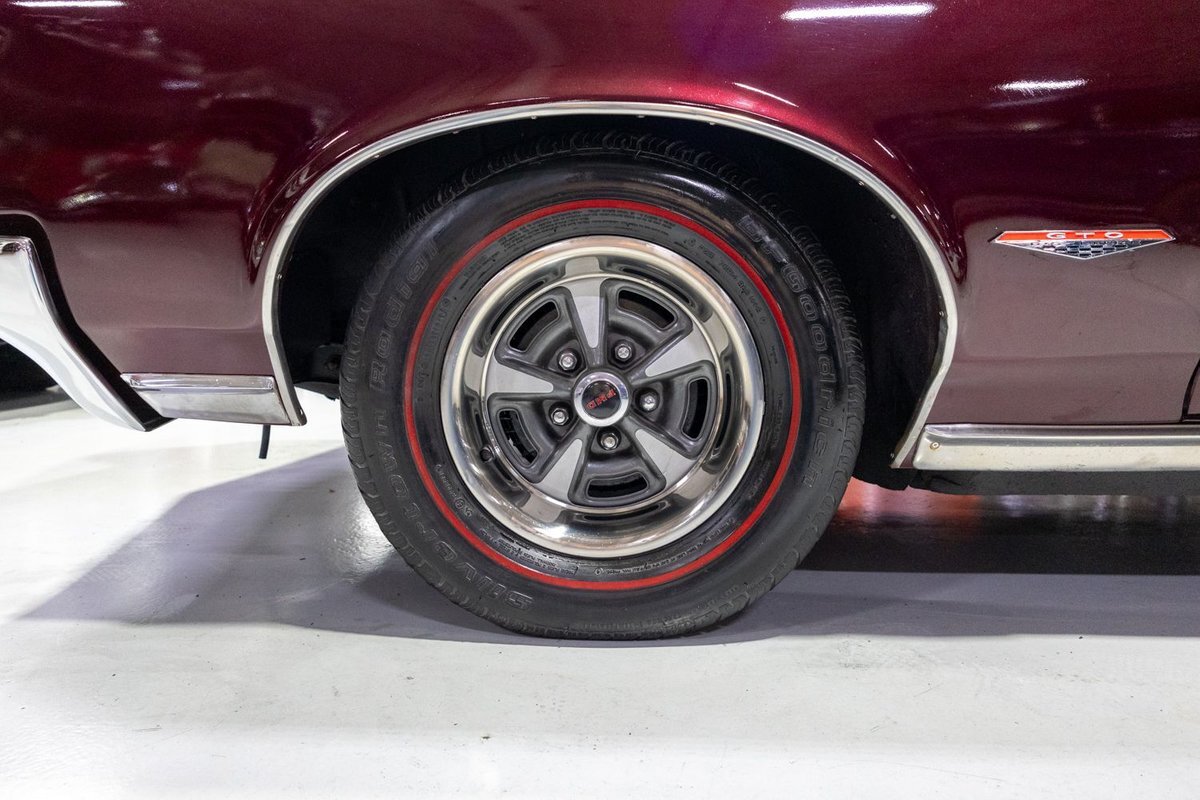 Pontiac-GTO-1966-Convertible-37