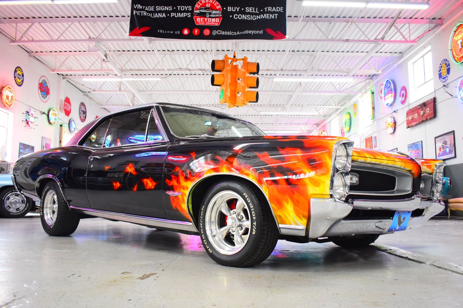 Pontiac-GTO-1966-Coupe-2