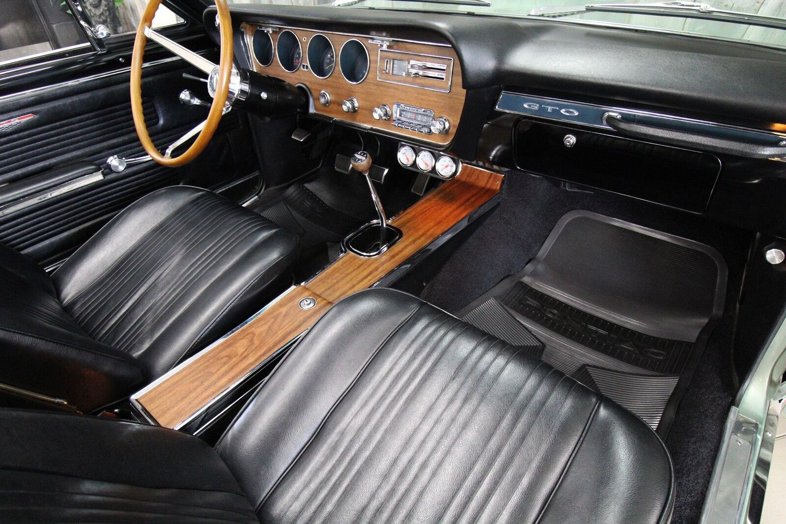 Pontiac-GTO-1967-Award-Winning-22