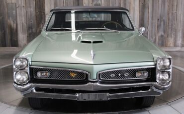 Pontiac-GTO-1967-Award-Winning