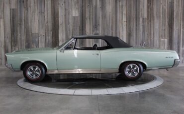 Pontiac-GTO-1967-Award-Winning-4
