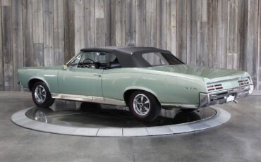 Pontiac-GTO-1967-Award-Winning-5