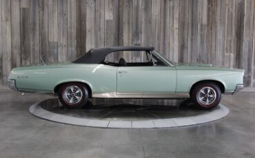 Pontiac-GTO-1967-Award-Winning-7