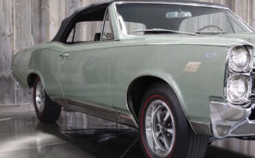 Pontiac-GTO-1967-Award-Winning-9