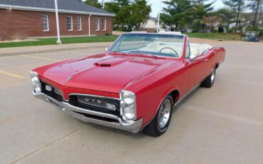 Pontiac-GTO-1967-CONVERTIBLE