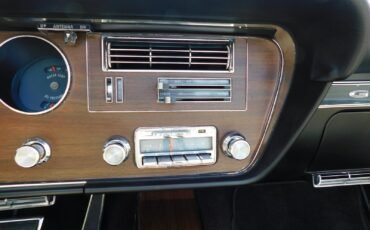 Pontiac-GTO-1967-CONVERTIBLE-38