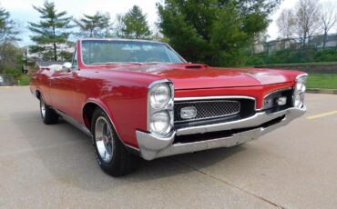 Pontiac-GTO-1967-CONVERTIBLE-9