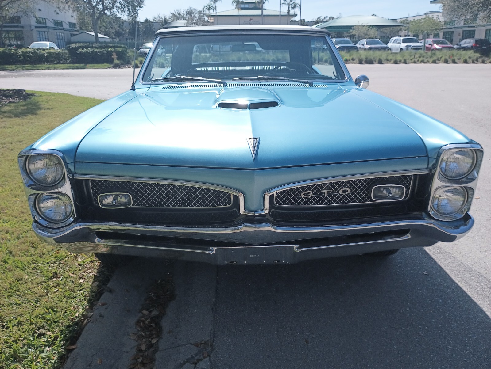 Pontiac-GTO-1967-Convertible-23