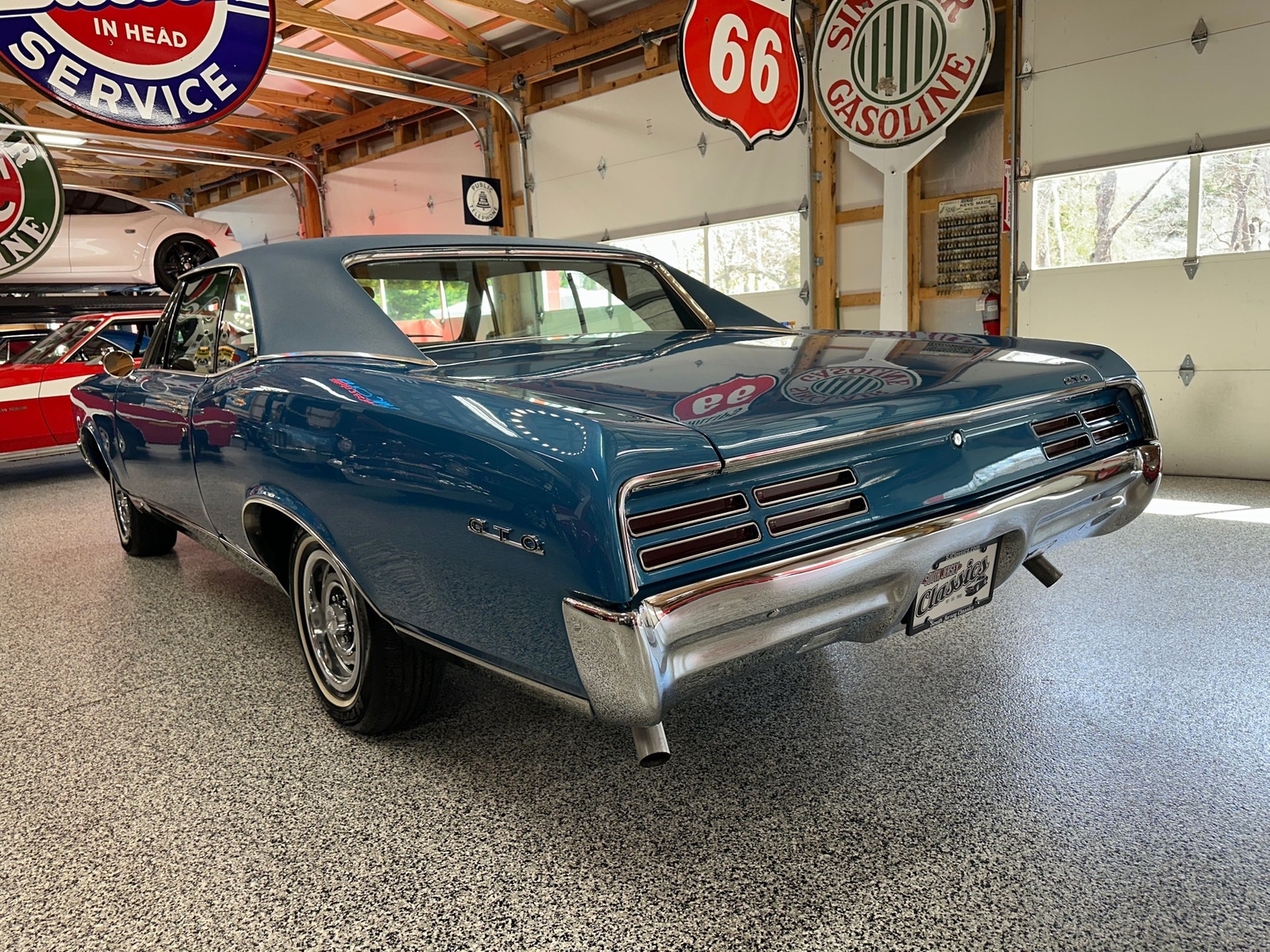 Pontiac-GTO-1967-Other-2