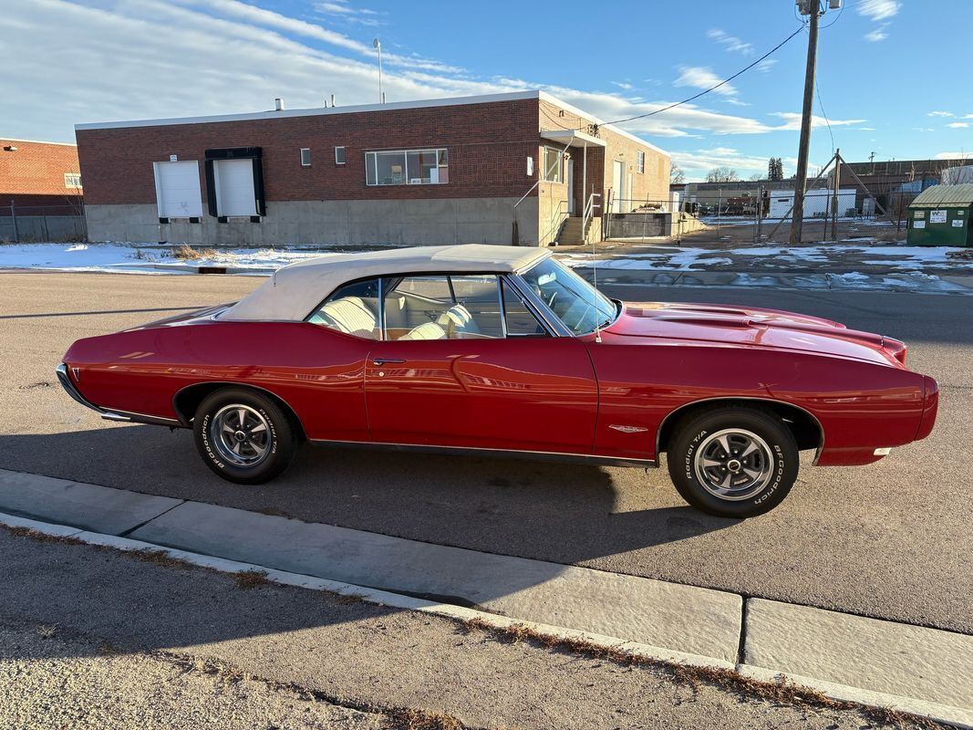 Pontiac-GTO-1968-11