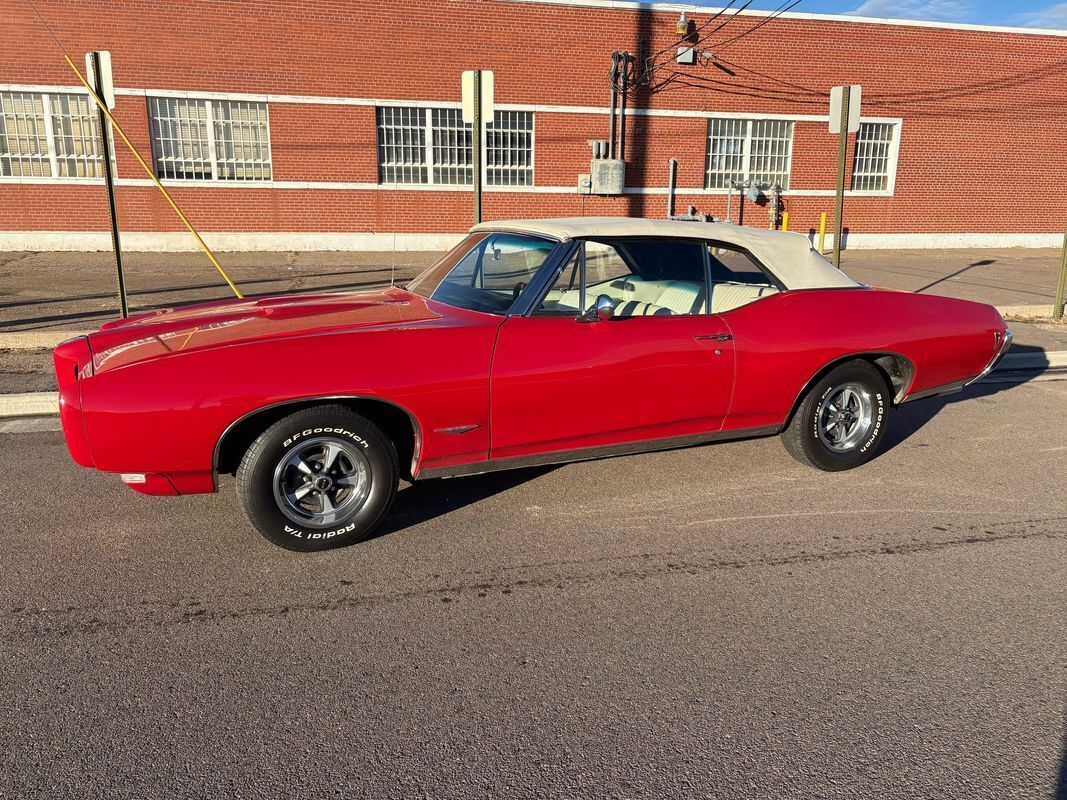Pontiac-GTO-1968-14