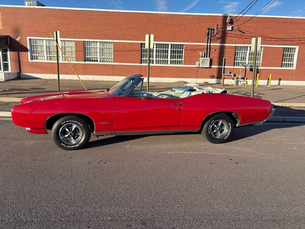 Pontiac-GTO-1968-28