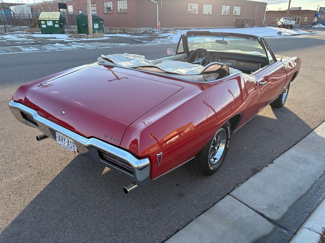 Pontiac-GTO-1968-3