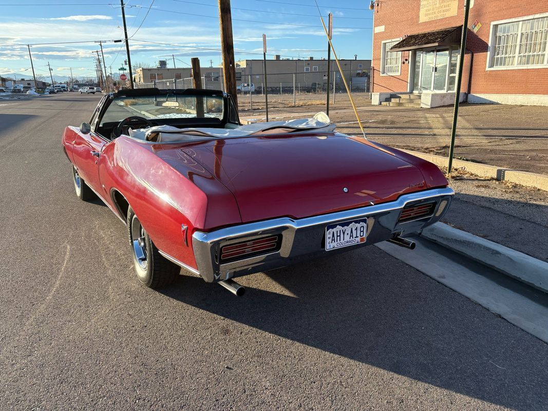 Pontiac-GTO-1968-30