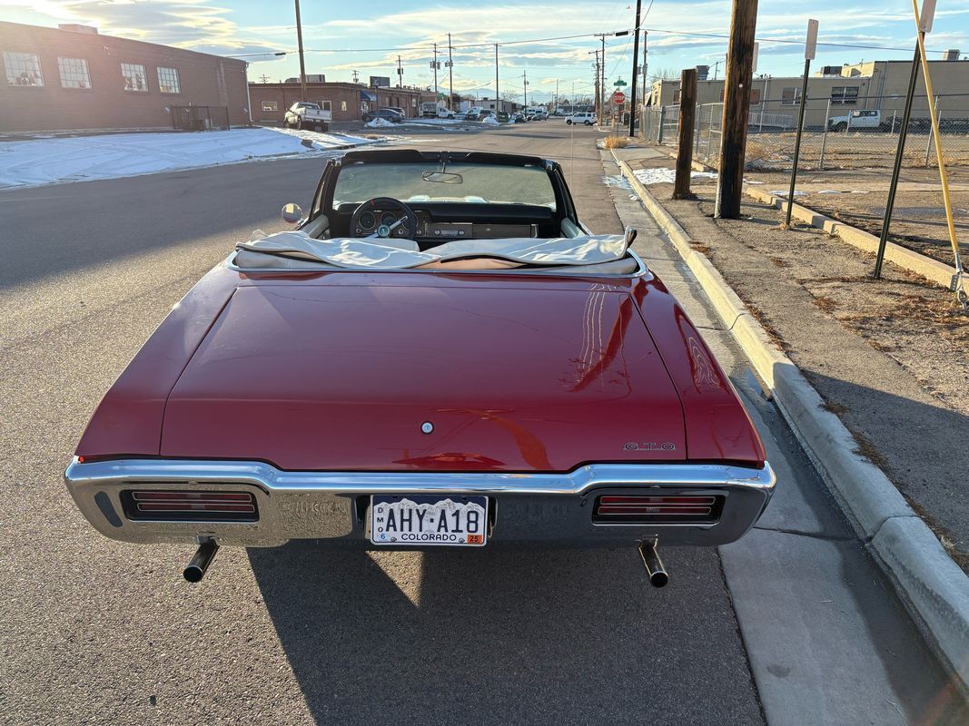 Pontiac-GTO-1968-32