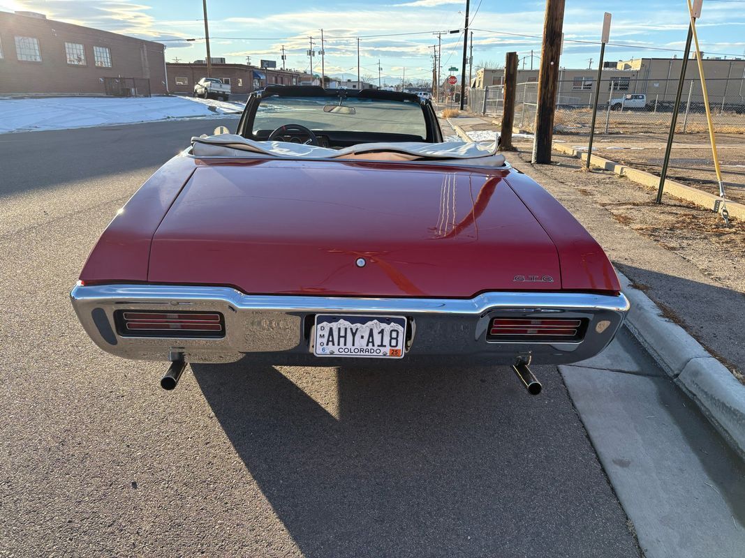 Pontiac-GTO-1968-4