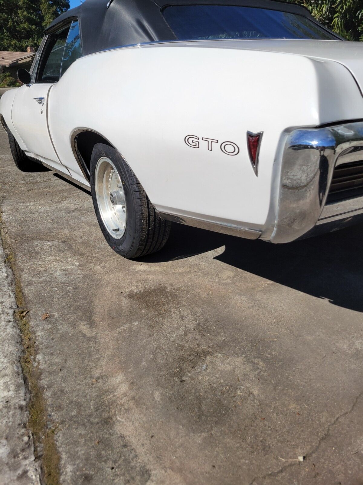 Pontiac-GTO-1968-Convertible-3
