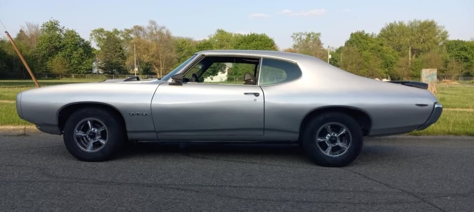 Pontiac-GTO-1969-Coupe-3