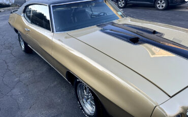 Pontiac-GTO-1970-Coupe-2