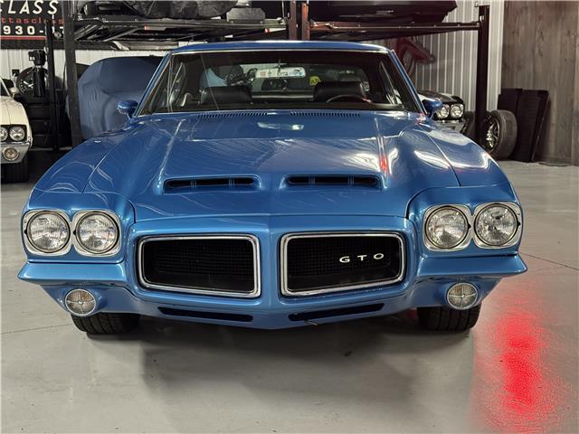 Pontiac-GTO-1972-2-Door-Coupe-12