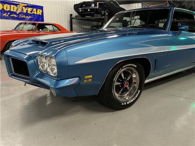 Pontiac-GTO-1972-2-Door-Coupe-19