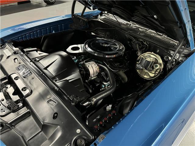Pontiac-GTO-1972-2-Door-Coupe-9