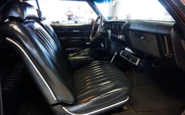 Pontiac-GTO-1972-Classic-Car-24