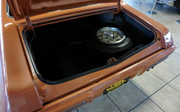 Pontiac-GTO-1972-Classic-Car-35