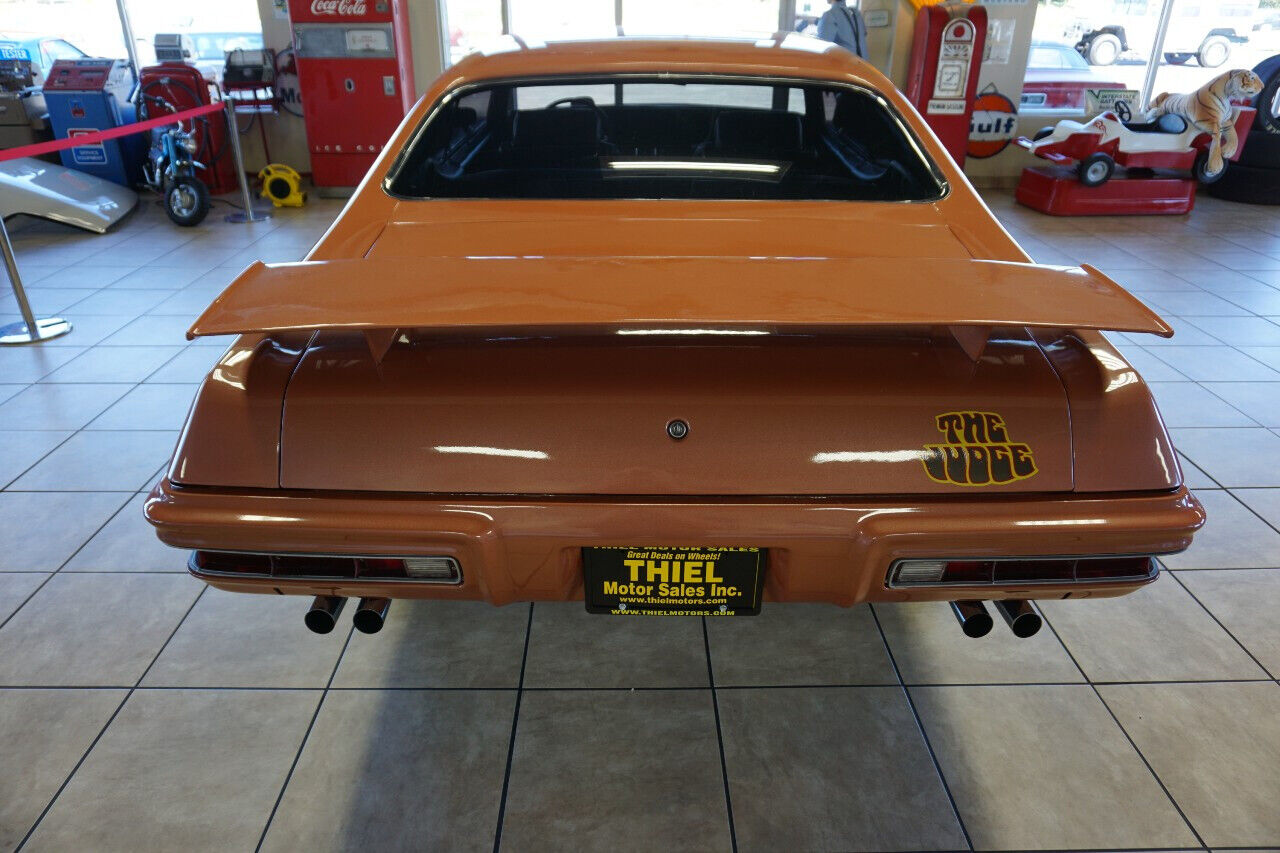 Pontiac-GTO-1972-Classic-Car-5