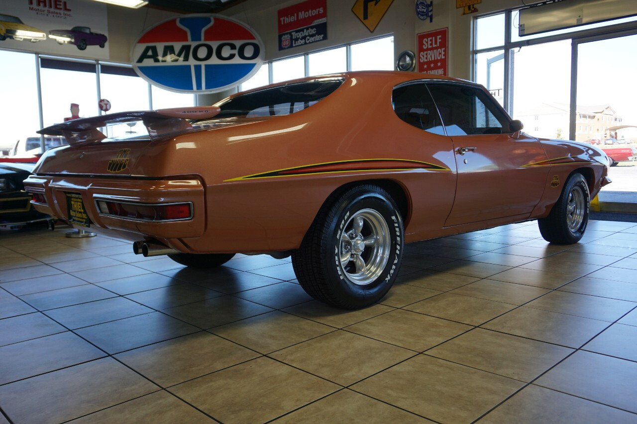 Pontiac-GTO-1972-Classic-Car-6
