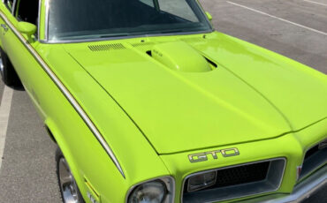 Pontiac-GTO-1974-Coupe
