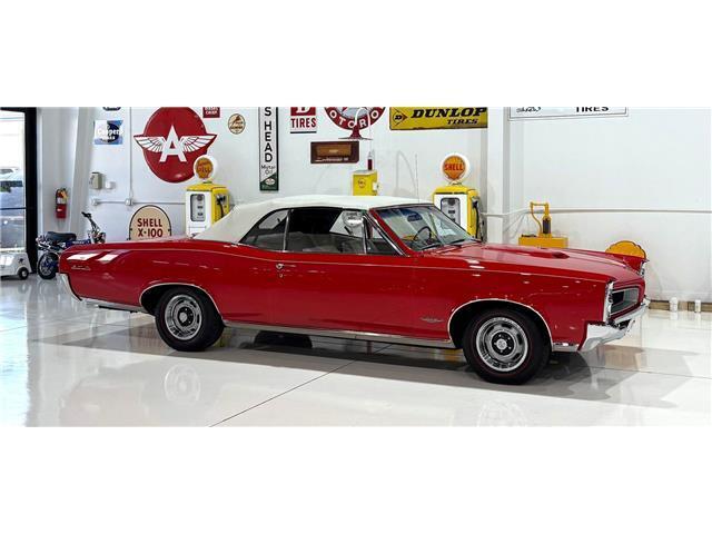 Pontiac-GTO-Convertible-1966-15