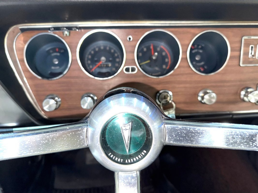 Pontiac-GTO-Convertible-1967-16