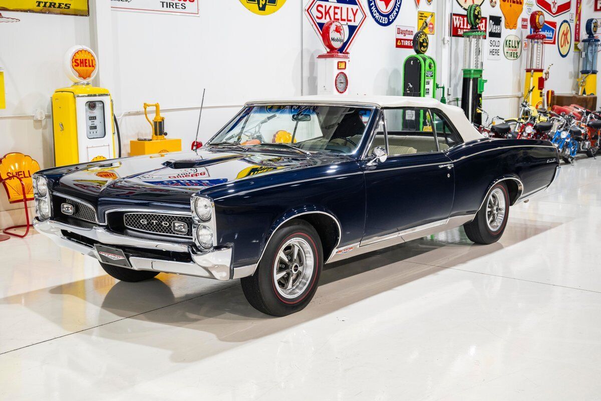 Pontiac-GTO-Convertible-1967-2