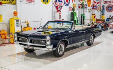 Pontiac-GTO-Convertible-1967