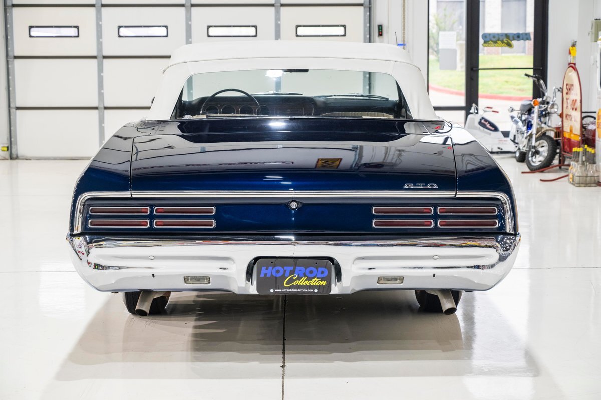 Pontiac-GTO-Convertible-1967-8