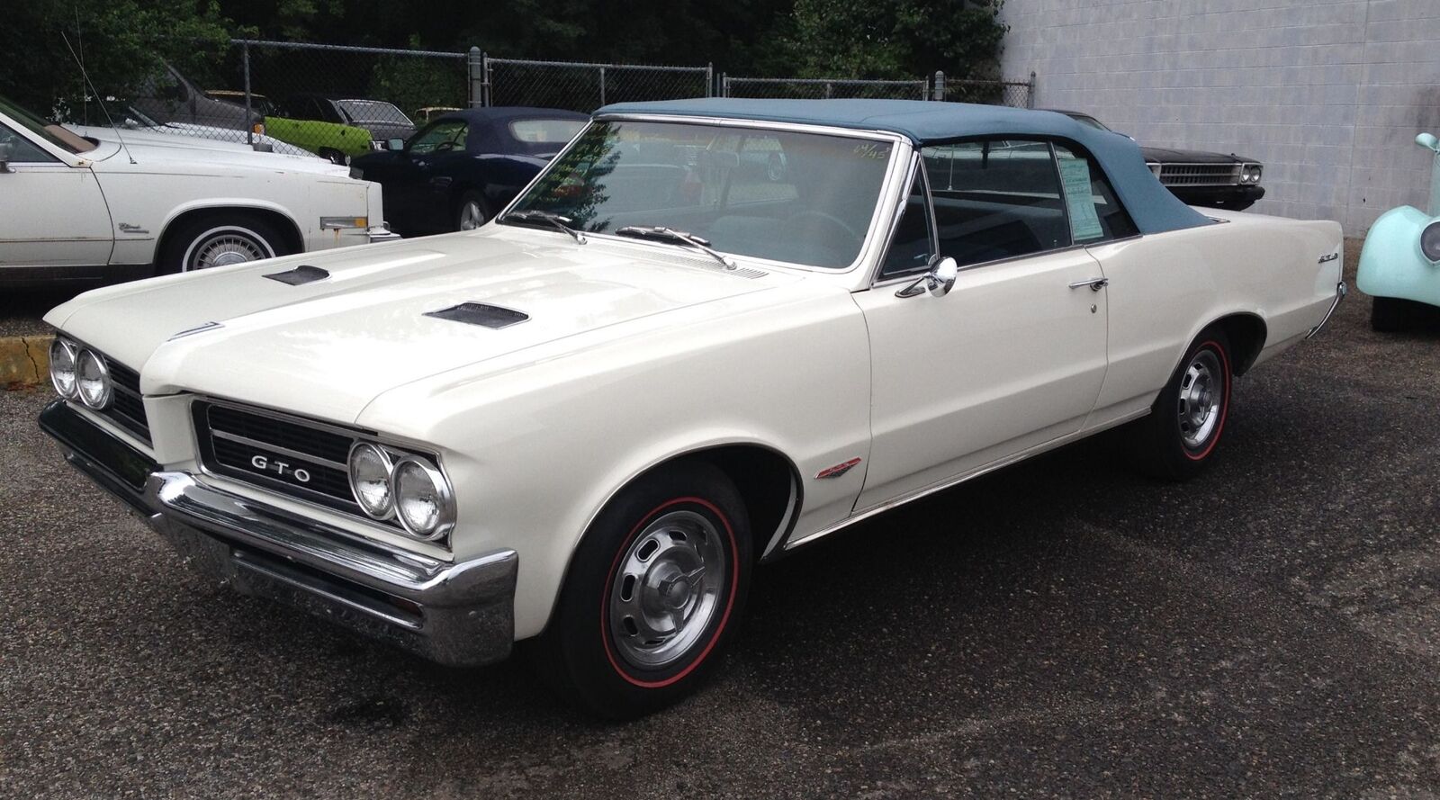 Pontiac-GTO-Documented-1964-Convertible-32