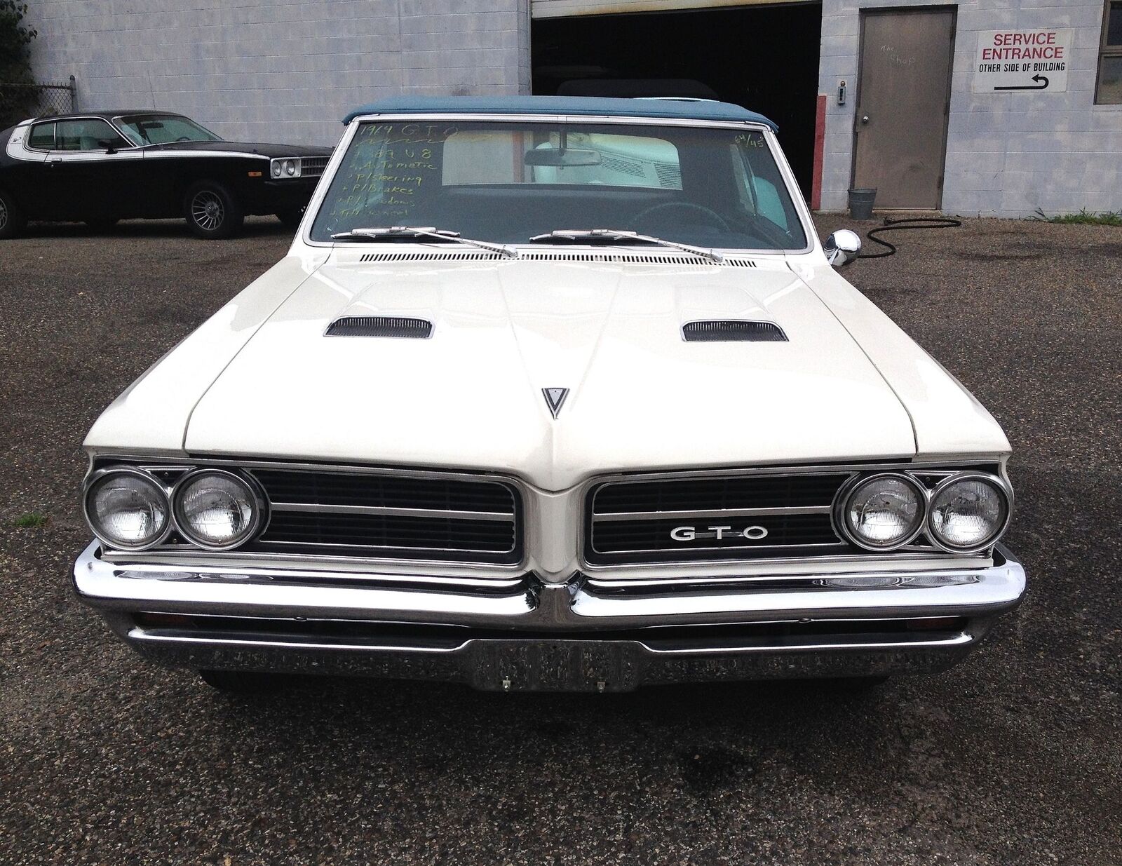 Pontiac-GTO-Documented-1964-Convertible-33