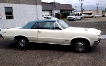 Pontiac-GTO-Documented-1964-Convertible-34
